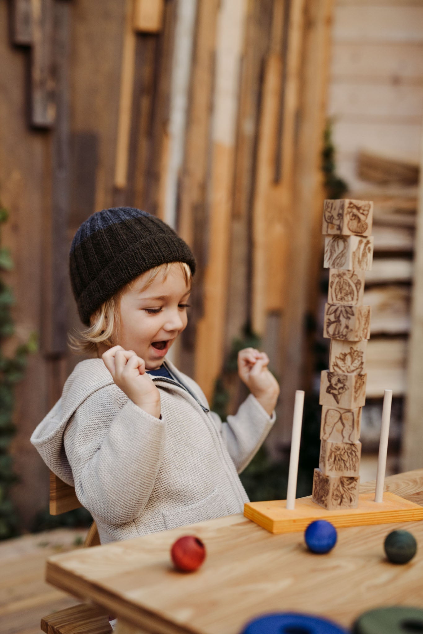 Dreamland rainbow stacking toy - Montessori