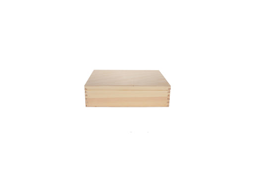 Wooden box No.06