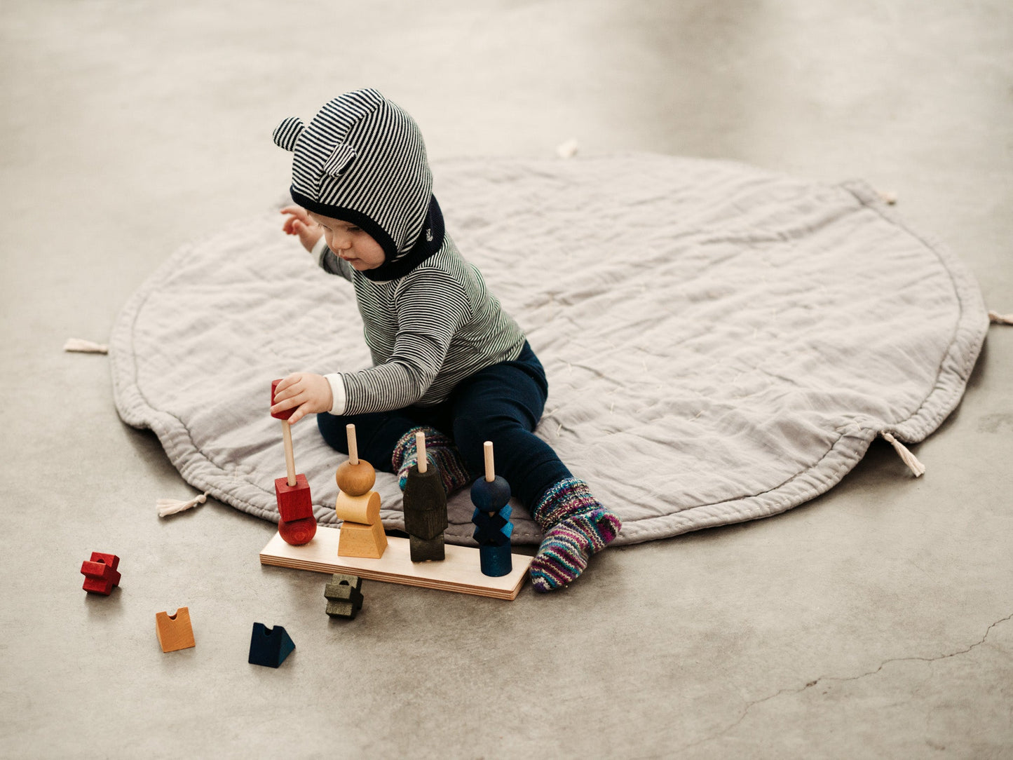 Rainbow stacking toy XL - Montessori