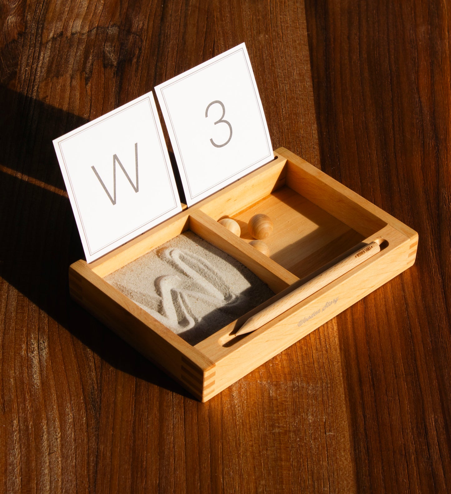 sand writing tray with divider + card holder