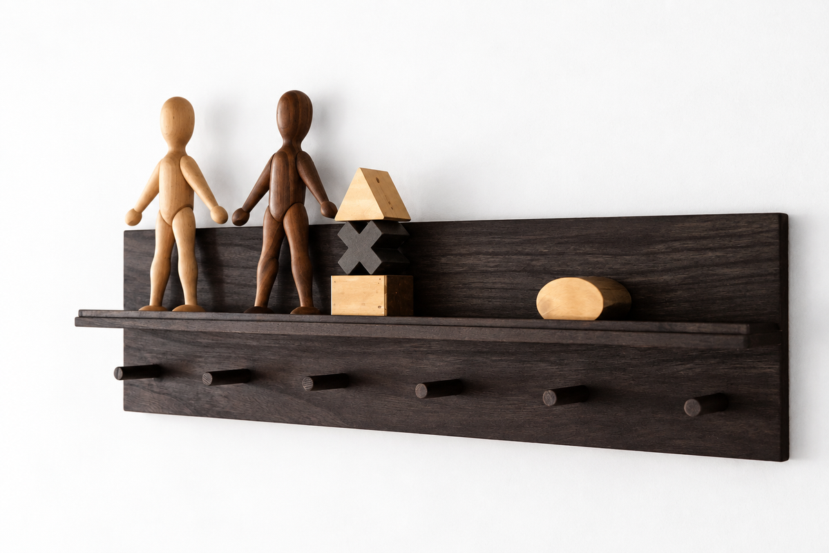 SHELF NO.06 with pegs